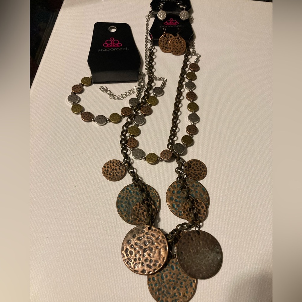 Paparazzi jewelry